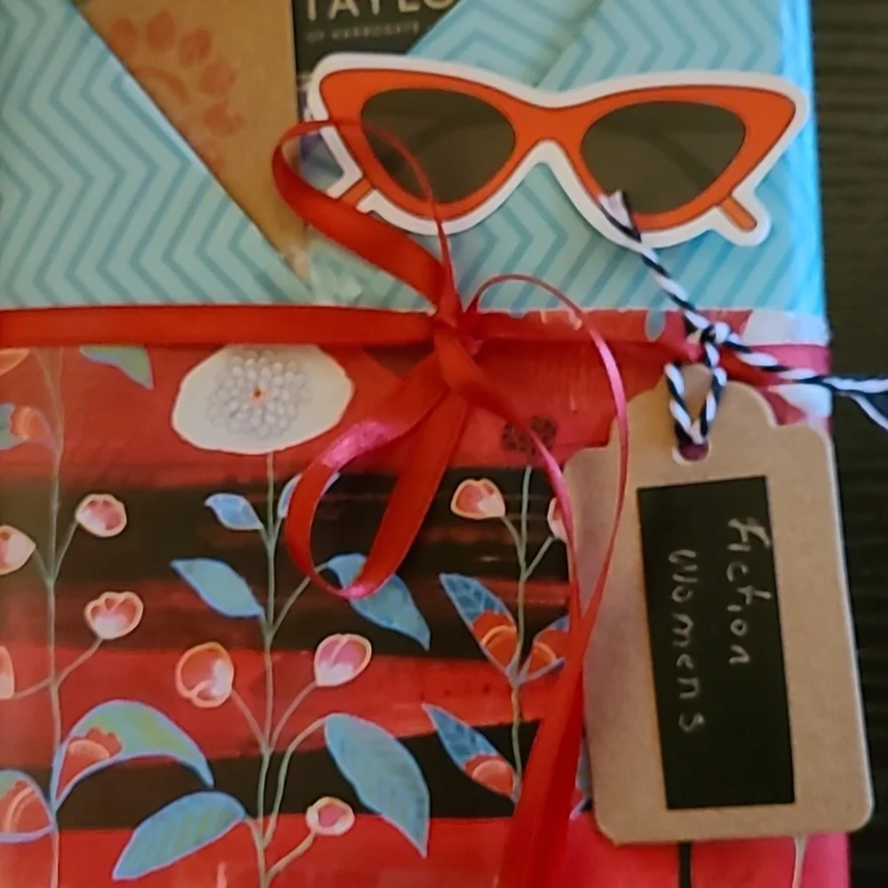 Gift Blind Fiction book - Picture 2 of 6